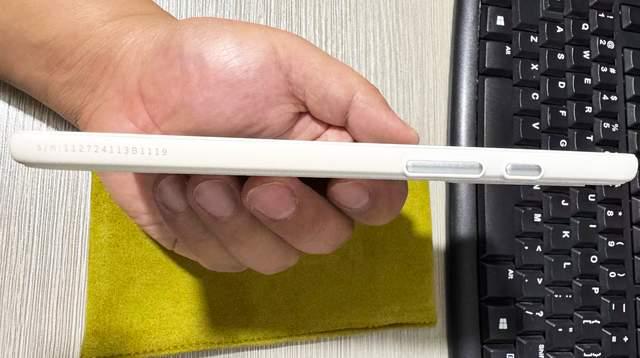 国产小屏电子书阅读器单手操作更方便PP电子游戏少有的纯白机身设计这款(图3)